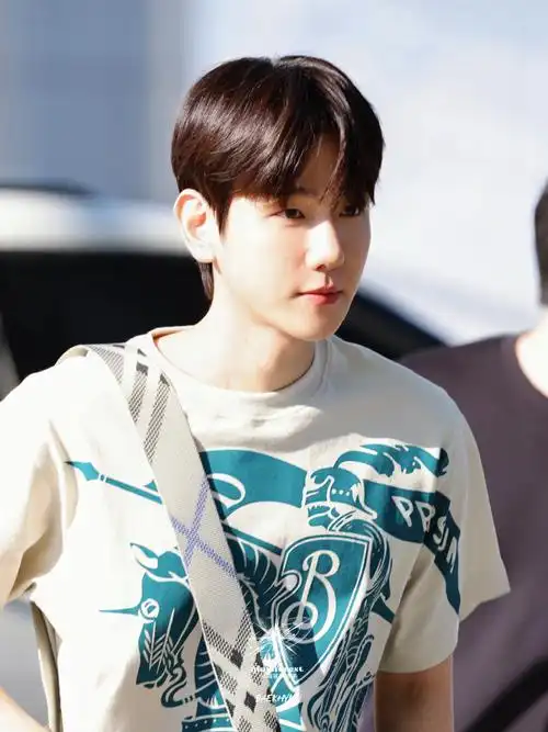 仁川出发7615  "我没话说了,帅死了91"  #边伯贤##baekhyun##边