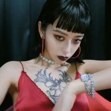 qq头像女生社会姐纹身高清霸气的社会女生头像带纹身图片