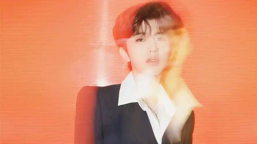 2020蔡徐坤个性壁纸_超帅气的蔡徐坤