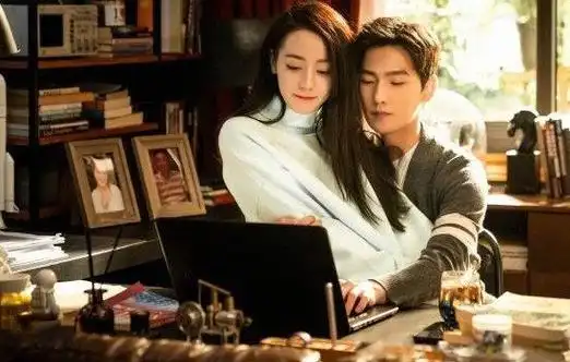 杨洋公开承认自己脱单了 他女朋友叫什么名字