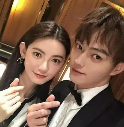 许凯的真正女朋友是谁?