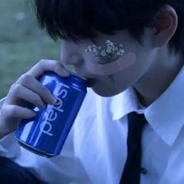 抖音超酷男头高清帅气的男生头像高冷成熟超酷图片