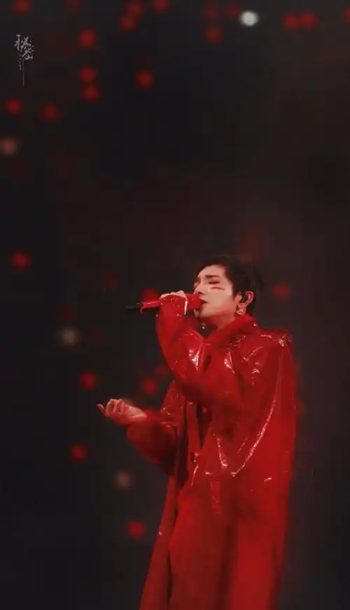 花花 华晨宇-2019火星演唱会-16号的《齐天》