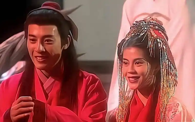 难怪笑傲江湖没有续集,后世涌现了两位高手,令狐冲也被他们所杀_任盈