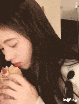 鞠婧祎,你累不累_me