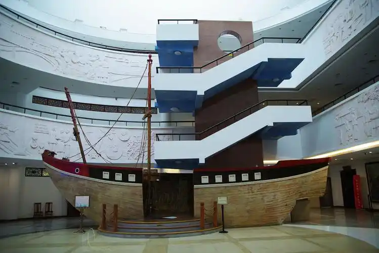 华侨博物馆楼饰