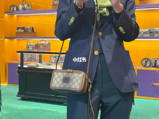 gucci小包包肖战同款呀现货两只