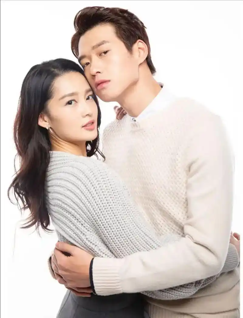 隐藏了整整十年,李沁承认最恨的男人并非魏大勋,而是被富婆包围的他