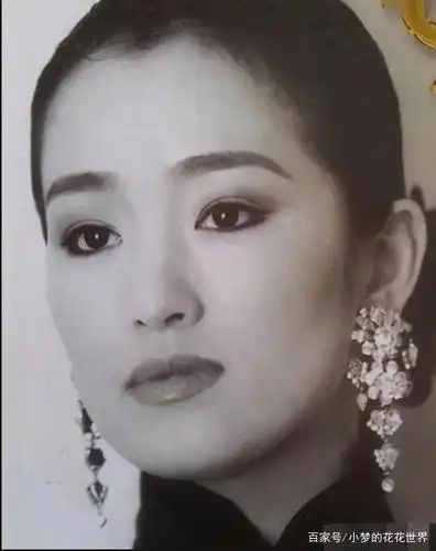 60,70后女星旧照惊艳时光,秒杀当前小花,周慧敏美貌依旧