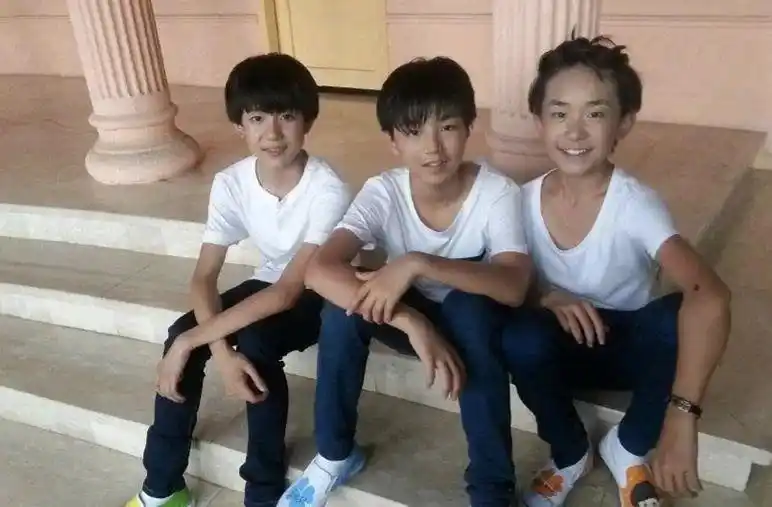 tfboys五年成长记邻家弟弟已经长成理想男友的模样