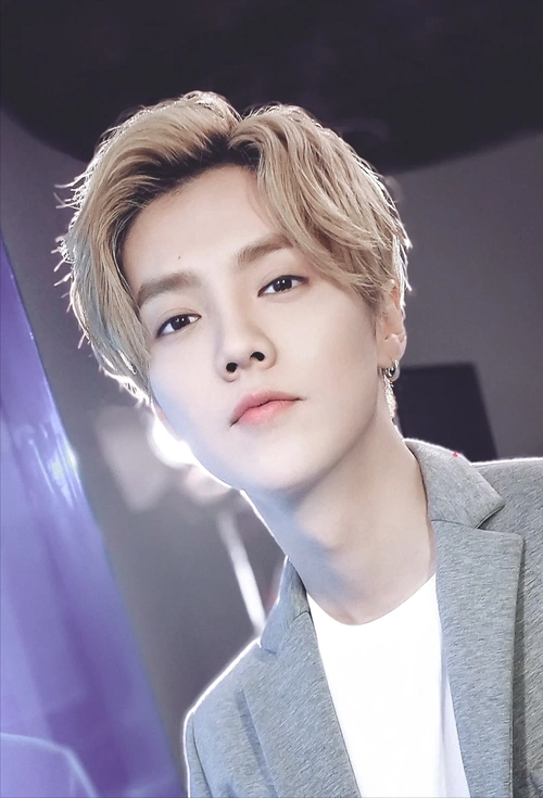 鹿晗要出演《一人之下》了?才意思到他真的好久没进组了__凤凰网