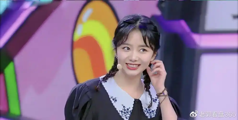 所以那时的任嘉伦和谭松韵比起蔡徐坤等人,还谈不上是大咖.