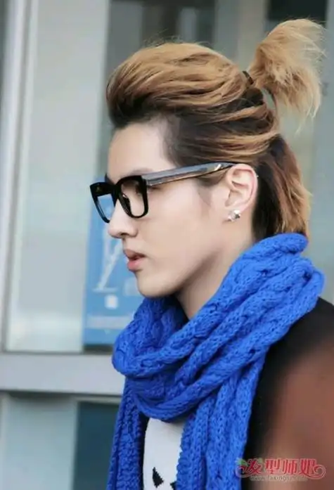 韩国男生扎小辫子秀出帅气度 新年出行最拉风的扎头发系列-发型侠