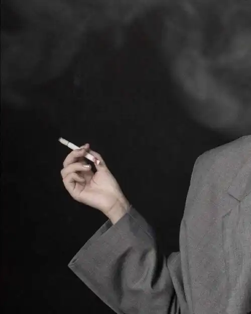 高诗黑白背景图