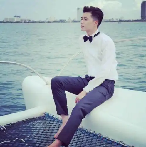 身高185cm的朴叙俊真的是衣架子!穿西装帅到窒息啊