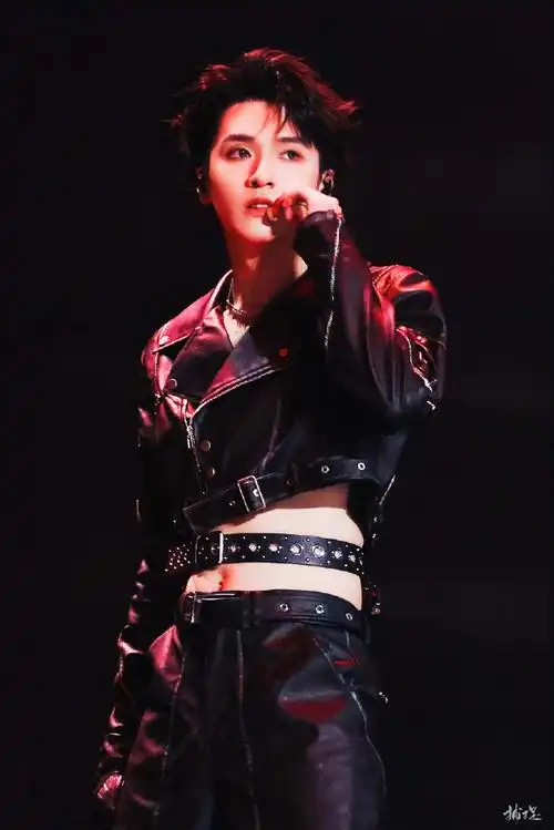 严浩翔的车坏了##严浩翔哭了