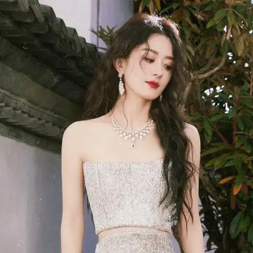修|一组氛围感头像@赵丽颖#赵丽颖闪钻礼服