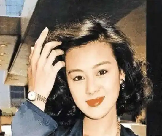 郭富城与熊黛林分手9年,他娶小网红为妻,她嫁入豪门