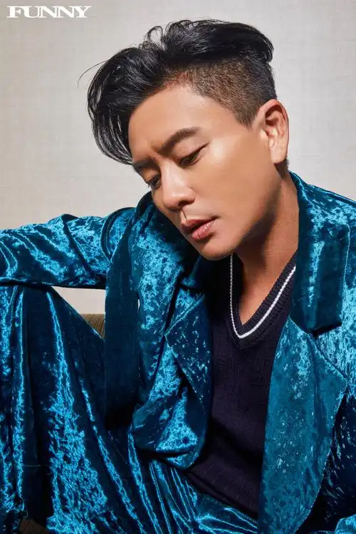 黄宗泽超话funnyfashion超话#funny-fashion positive#funny-fashion