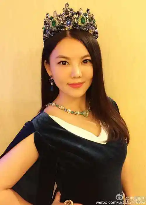 与现在反差太大!李湘:能把我照清楚点吗