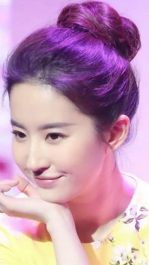 刘亦菲,笑得好可爱呀.