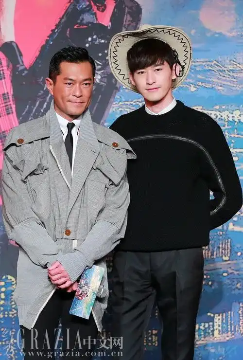 陈伟霆张翰选谁好?古装f4穿越回现代,舔屏党已阵亡!