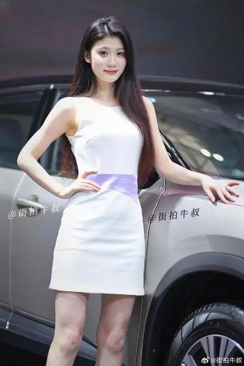 长相甜美的小姐姐