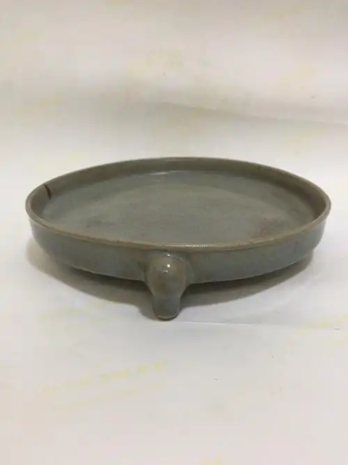 汝窑瓷器三足笔洗早年旧藏,品