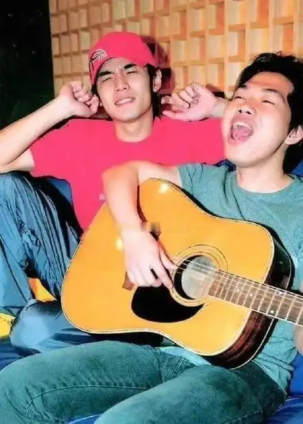 周杰伦方文山周杰伦和方文山怎么认识的