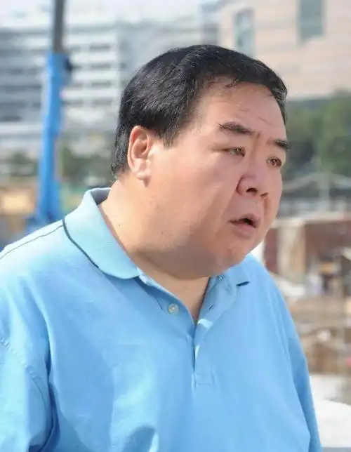 郑则仕(中国男演员)_尚可名片