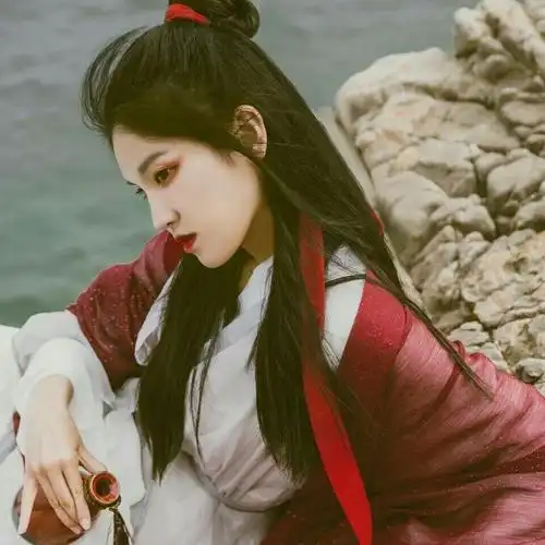 【100张】好看到惊艳的真人古风女生头像! - 知乎