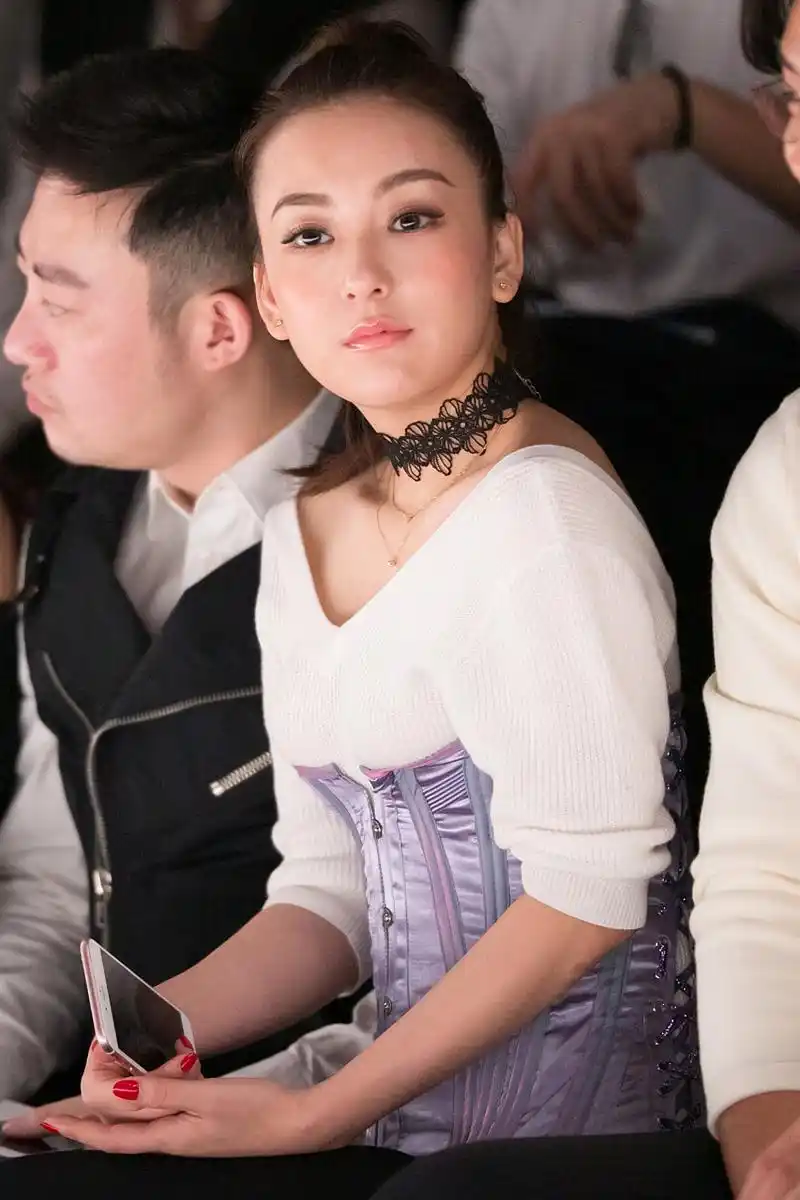 郭富城老婆方媛首次参加综艺节目,她在节目谈了做天王嫂的不容易!