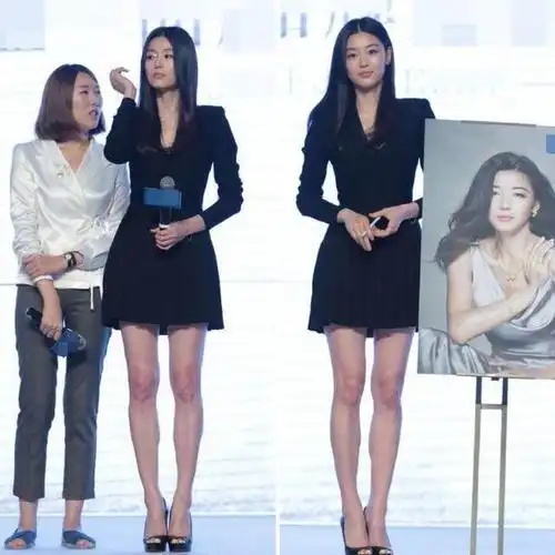 全智贤一家游美国,两岁多大儿子首度曝光,大长腿甚有欧巴范儿!