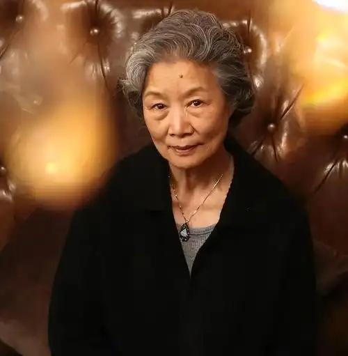 回顾三国演义才发现剧中女演员们个个大有来头