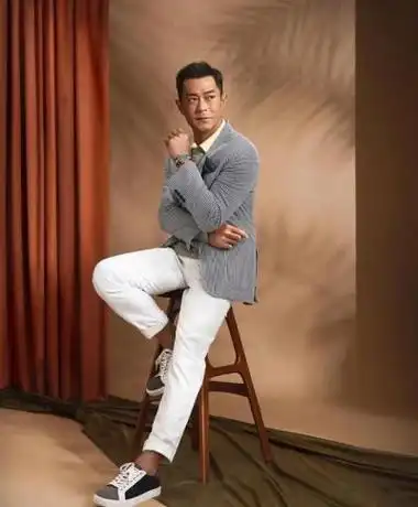 相貌平平古天乐,原来喜欢这样穿!