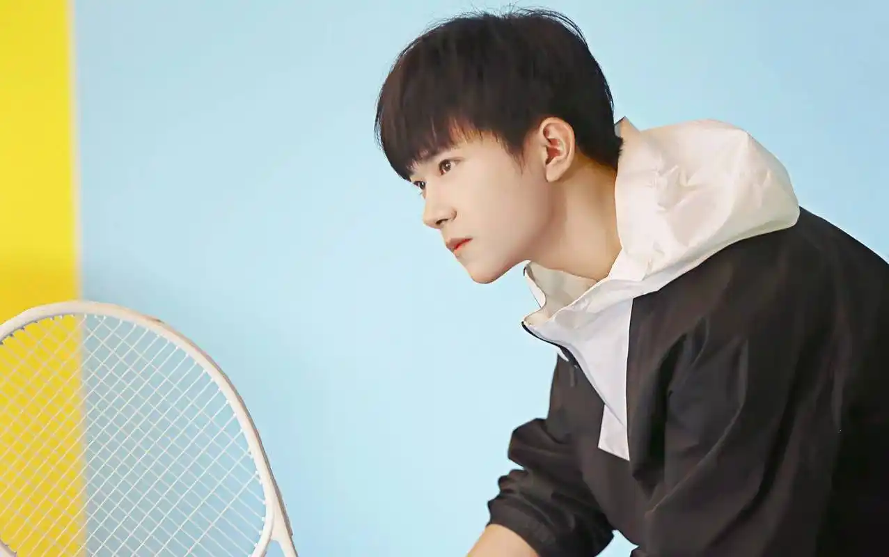 易烊千玺 #tfboys 时尚cosmo拍摄 高清 帅 - 堆糖,美图壁纸兴趣汕区