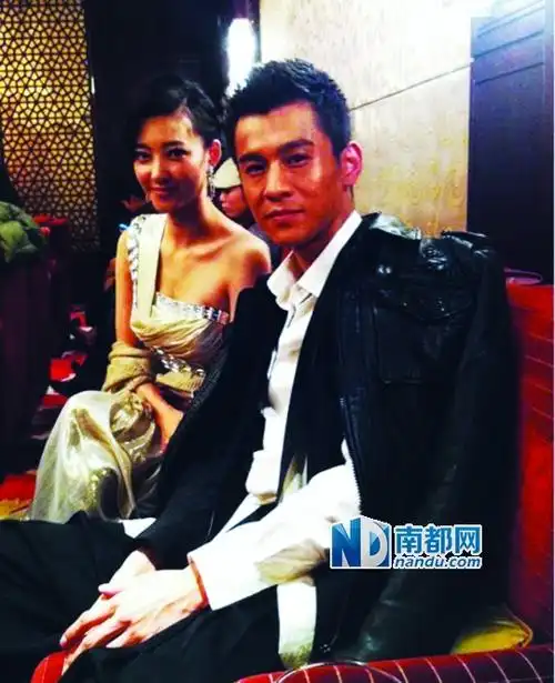 哦原来乔振宇和王丽坤也有过一段