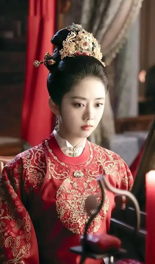 谭松韵古装照片你就说有没有美到你