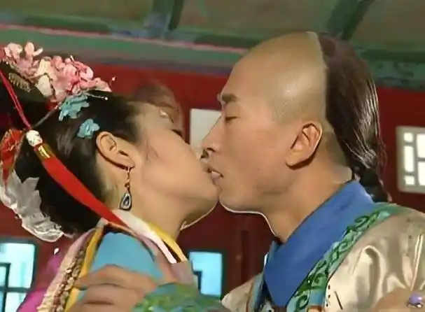 假借拍戏之名强行性骚扰娱乐圈的假戏真做有多可怕