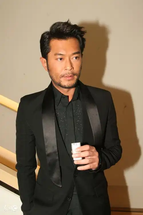 阿达琪喜欢成熟稳重有胡子的古天乐,胡子稀少不长怎么