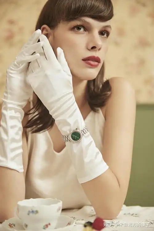 lolarose手表释放浓浓的英式文化江疏影出任lolarose小绿表代言人
