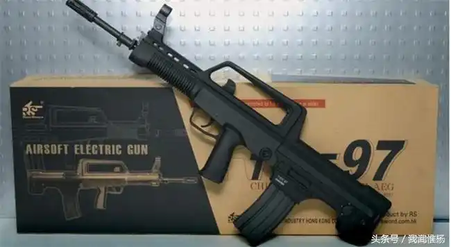 1/ 12 95式自动步枪简称95式 该枪是由中国兵器装备集团公司208研究所