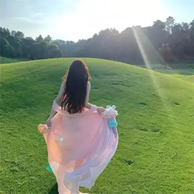 美女头像背影唯美高清83张_女生头像_头像屋