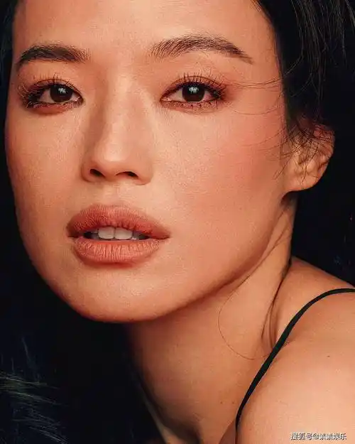 46岁舒淇露最新正脸照,和冯德伦越来越有夫妻相_生活_美人_模样