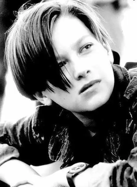 爱德华弗朗其他人物相关