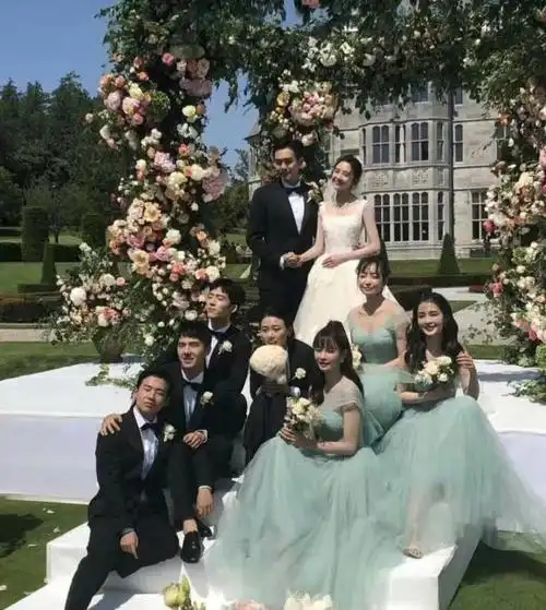 韩庚卢靖姗大婚伴娘伴郎团让人意外