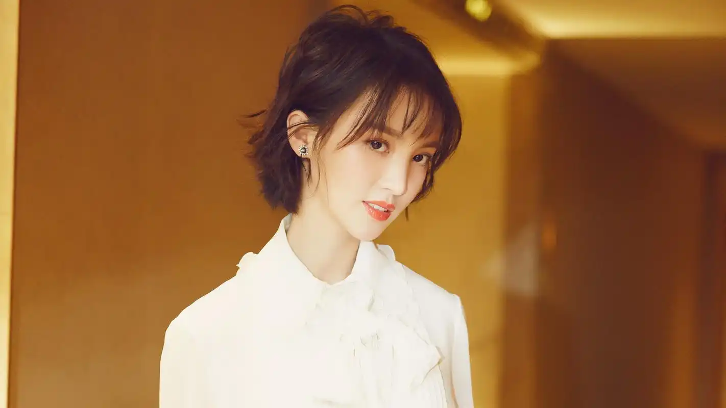 女明星金晨桌面壁纸,桌面背景图片,高清桌面壁纸下载 第14张