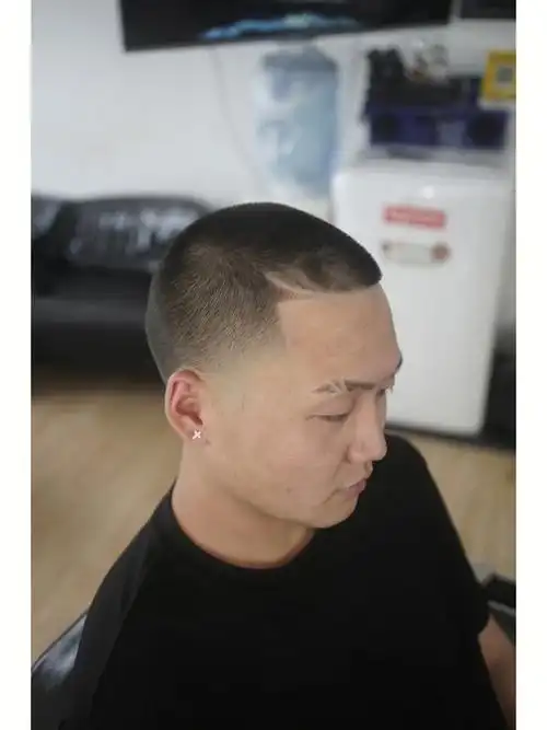 剪圆寸就必须棱角分明硬核