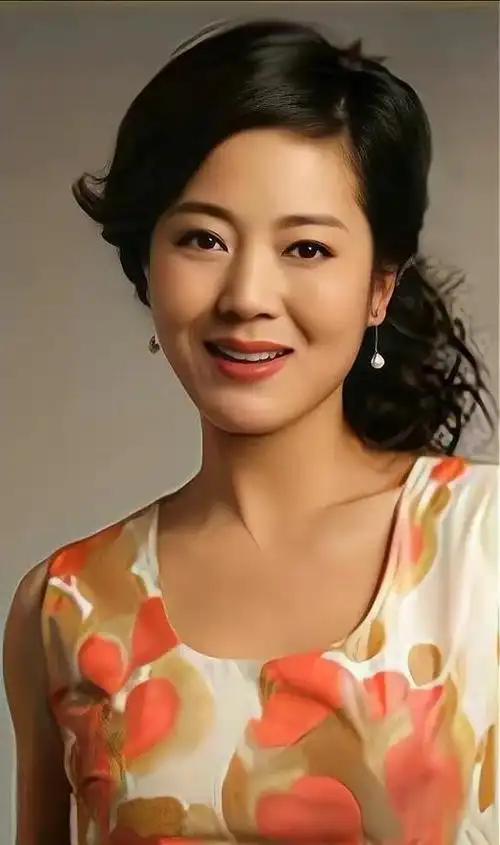 娱乐圈风华绝代,7位中年女星发福转变惋惜