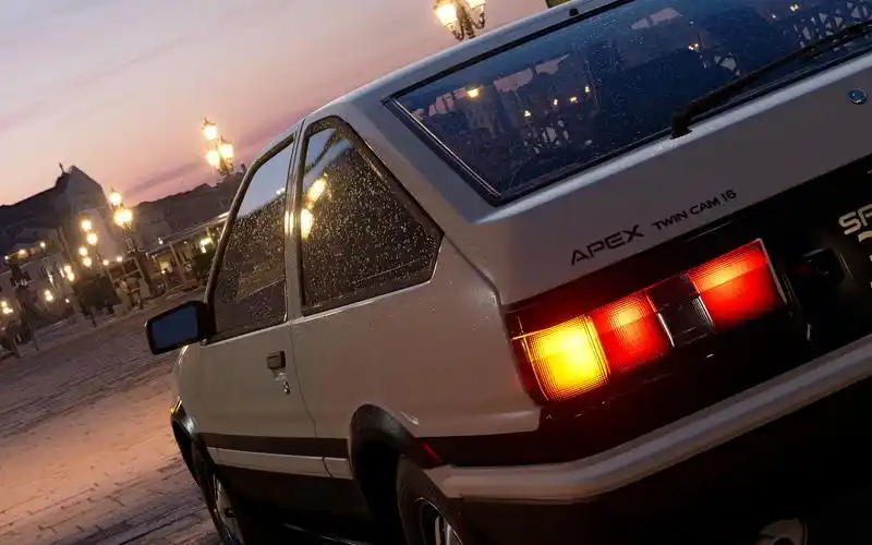 在gt赛车中重温拓海头文字d的ae86车祸级跑圈